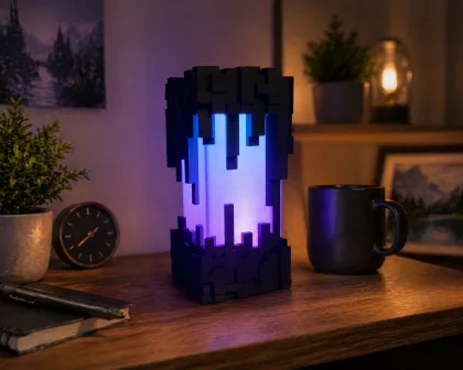 PixelBlock RGB Gaminglampe – 3D-gedruckte Designlampe mit dynamischen Lichteffekten