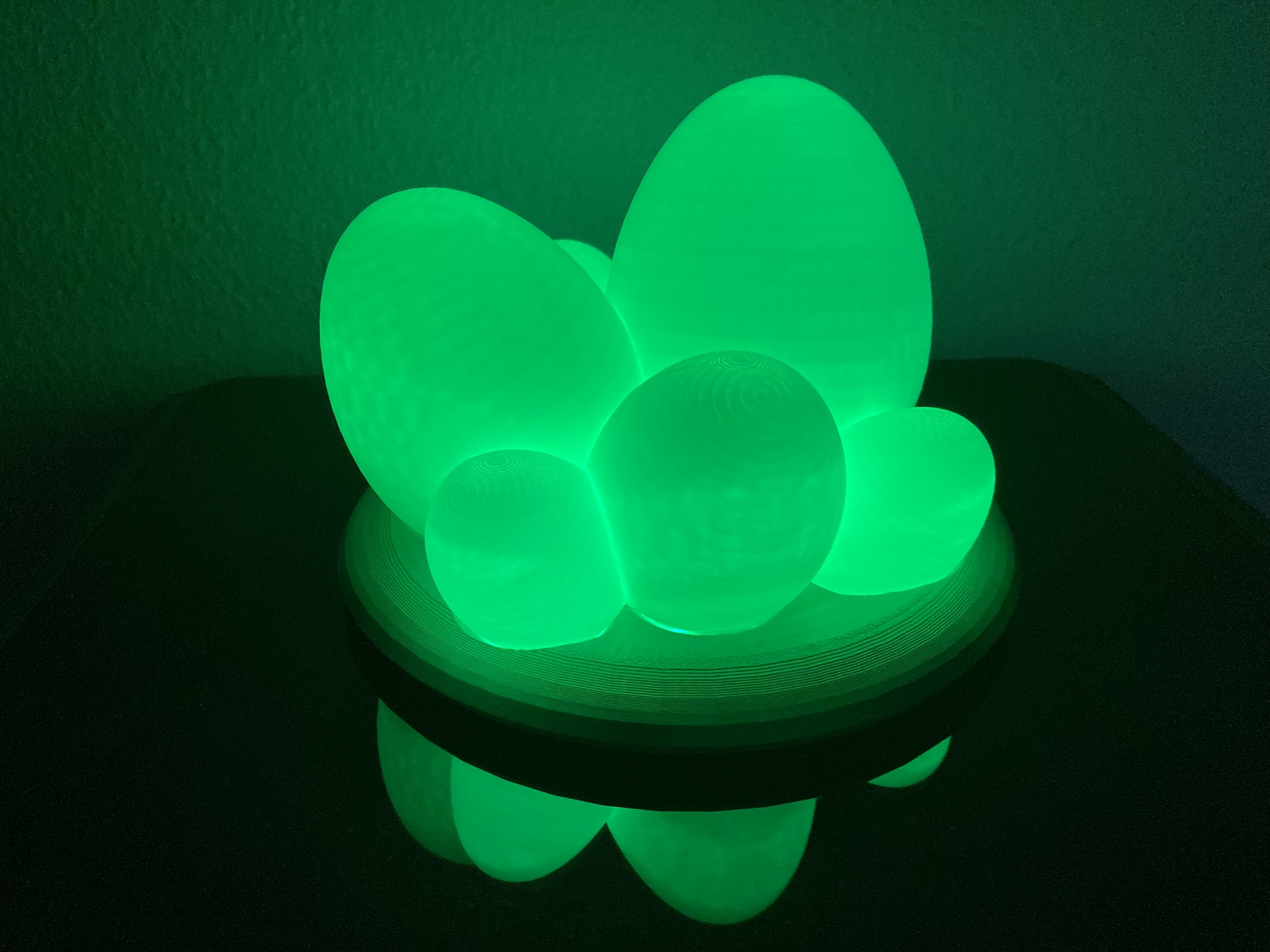 🌟 Handgefertigte LED-Osterlampe „EggGlow 3D“ – Farbwechsel, Effekte &amp; einzigartiges Blender-Design 🐣✨